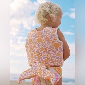 Rip Curl Kids Swim Vest Pink and Orange  Dolphins Mermaid Tail NWT Ocean Magic